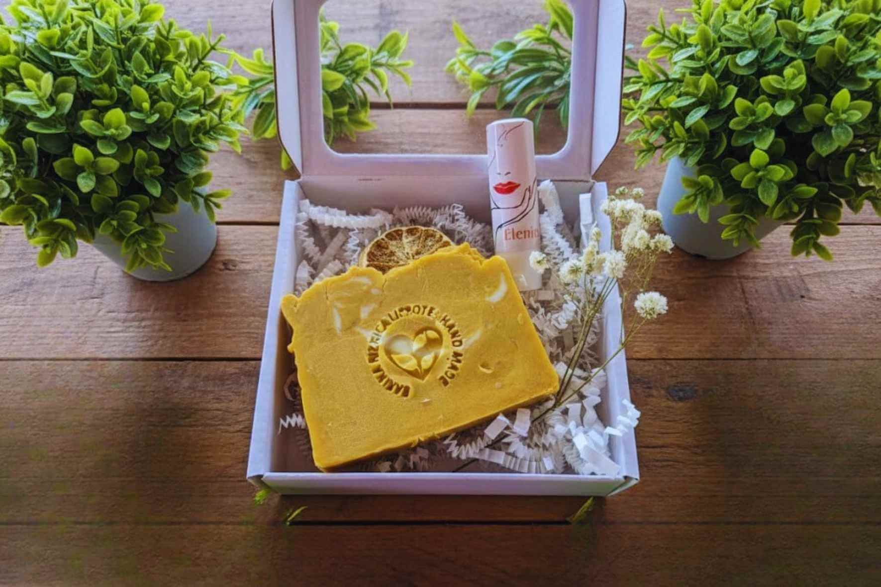 Soap mini box